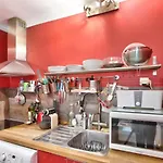 Cozy Apartment For 2 - Montmartre Paris 18E